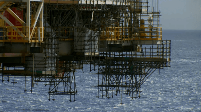 Scaffolders keep safe and “clip on”