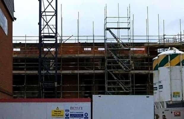 Man seriously injured in Newbury scaffolding collapse