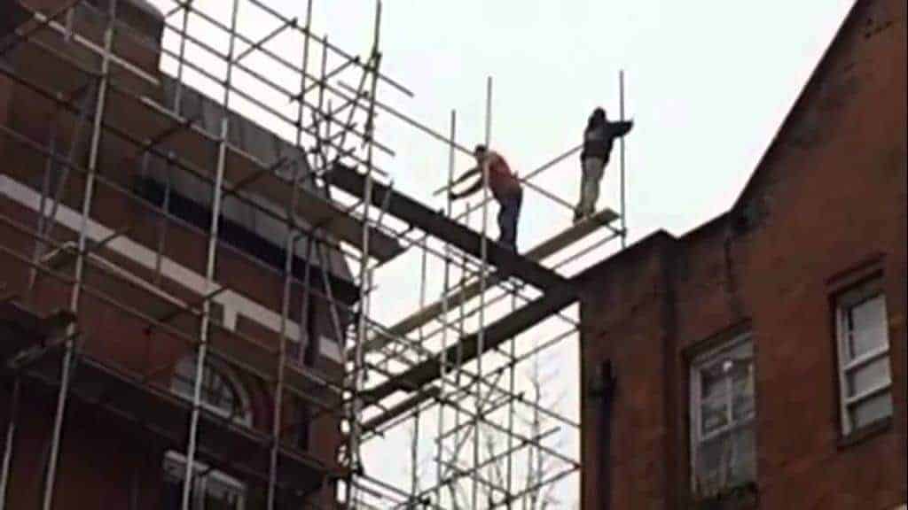 VIDEO: HSE prosecutes Scaffolder caught on film.