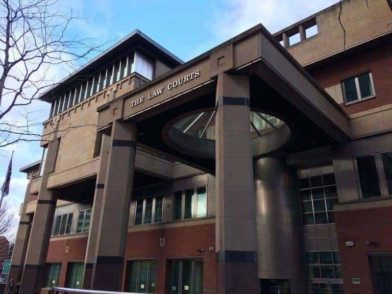 Scaffolding firm fined 100K after apprentice joiner falls from loading bay Scaffolding firm fined 100K after apprentice joiner falls from loading bay
