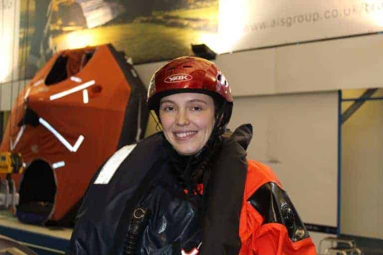 Female scaffolder aims for a career offshore