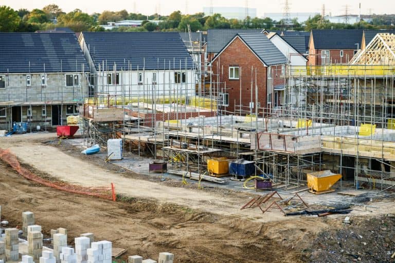 Construction Pay Freeze Could Lead to Industrial Action