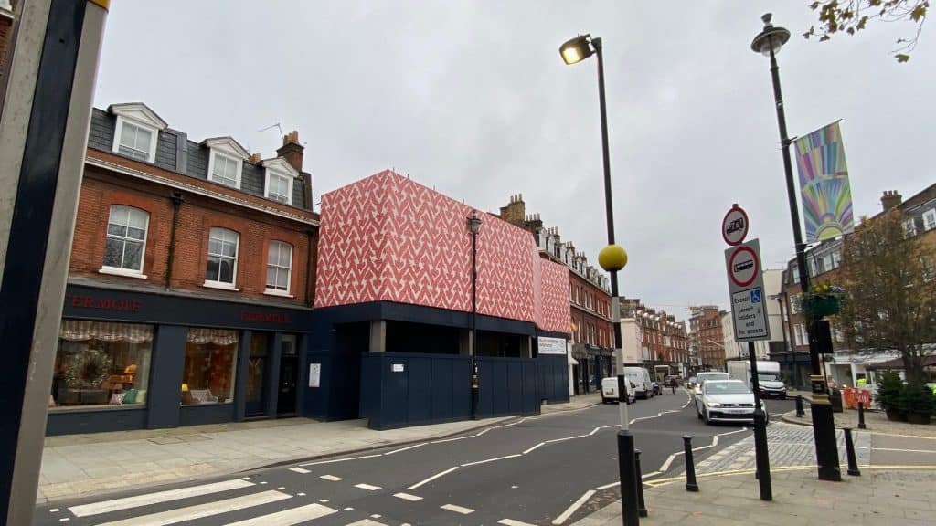 Firm installs UK's first ever PVC-free printed scaffold wrap