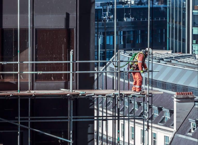 Working at height breaches increase by 84%