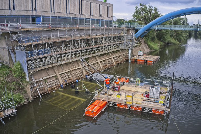 An Industry-First Floating Scaffold On The River Severn