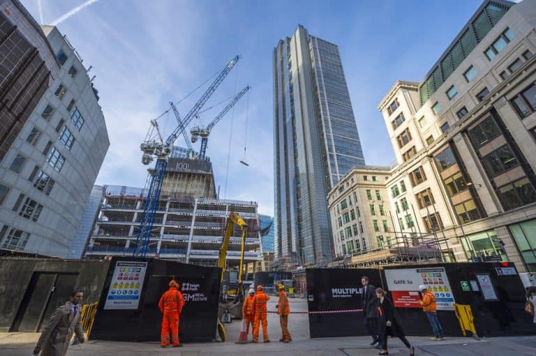 One hundred and twenty-three workers were killed in work-related accidents in Great Britain in the last year, according to figures published today by the HSE.