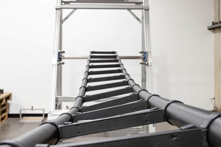 A new safety report by the Ladder Association has highlighted the ongoing issue of unsafe and potentially dangerous ladders sold online in the UK. 