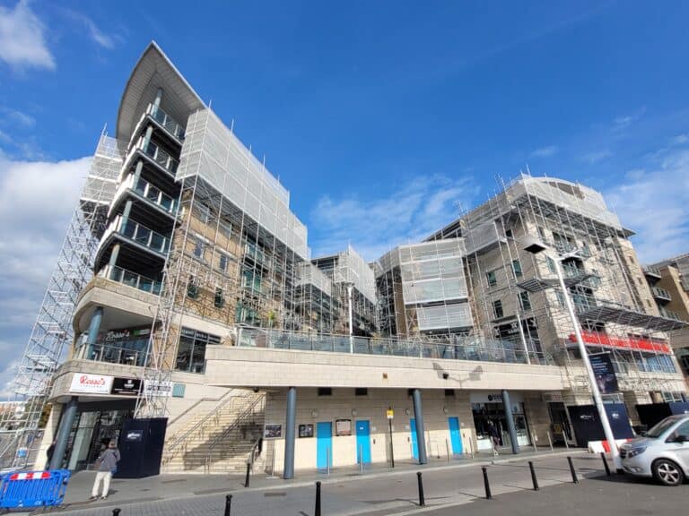 Skill Scaffolding and Layher Conquers Complex Challenges at Dolphin Quays