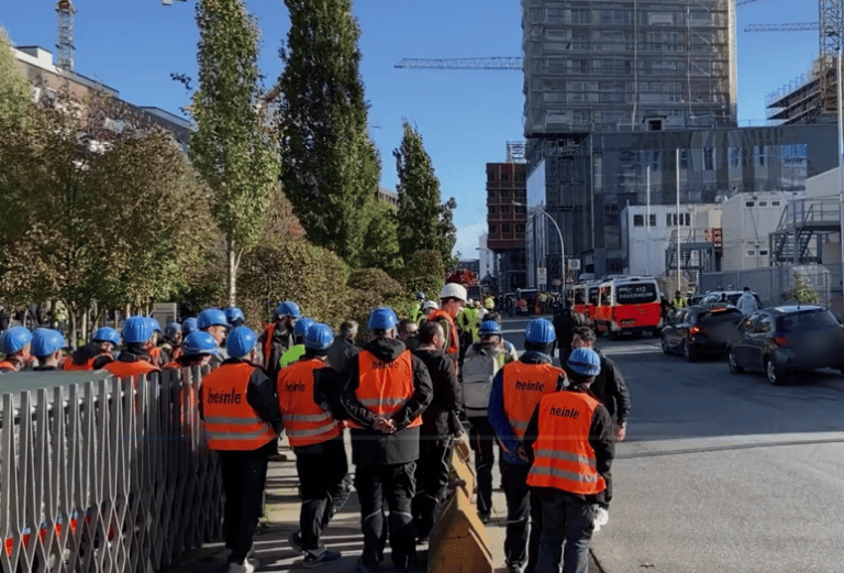 Hamburg: Four Construction Workers Killed in Scaffolding Collapse