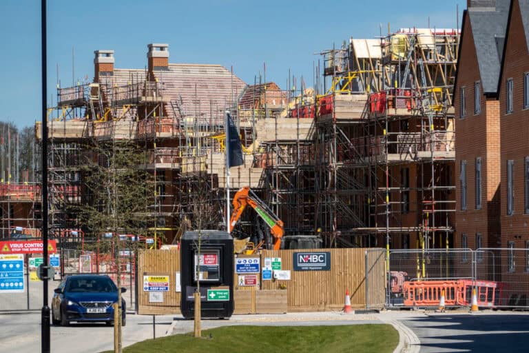 A new Construction Skills Mission Board meets for the first time today with an ambitious aim of attracting 100,000 new workers into the industry.