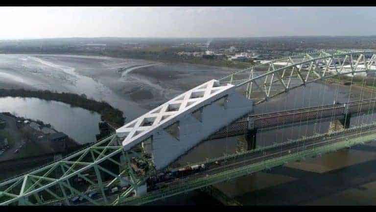 Video: Scaffolding works on the Silver Jubilee Bridge Runcorn