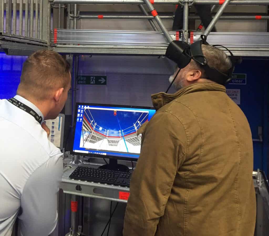 Image shows a Layher client trying out the new VR Layher SIM