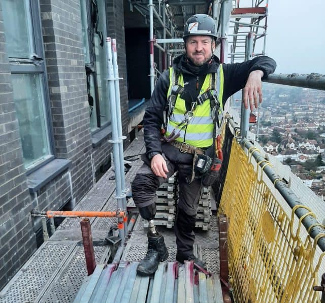 Gordon Vandrill has overcome a major car crash and the loss of a leg in a long journey taking him back to work as a scaffolder on some major projects.