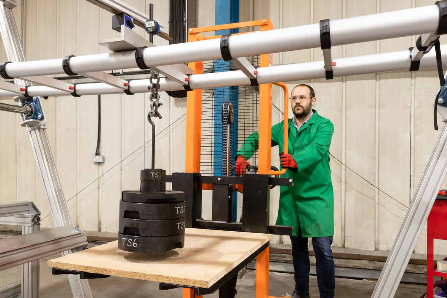 Warning issued after majority of telescopic ladders sold online found