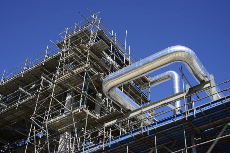 Thousands of UK Energy Construction Workers Vote for Strikes