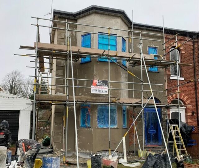 A Manchester firm has been fined £3,000 after a HSE inspector noticed unsafe scaffolding on a house renovation as he happened to be driving past.