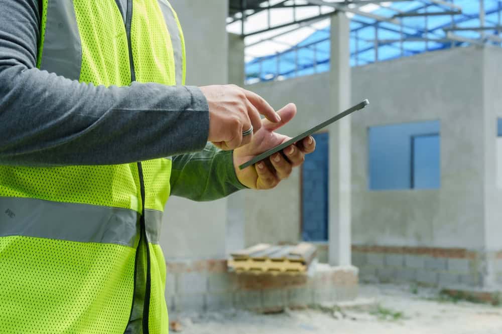 Discover how James McMillan, a seasoned Health and Safety Advisor is hoping to revolutionise scaffolding training with an innovative touch screen tool.