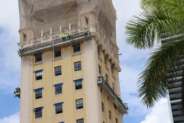 Sunbelt Rentals has won the 2024 Supported Scaffold Project of the Year Award from the Scaffold and Access Industry Association (SAIA) for its work on Miami’s historic Freedom Tower.