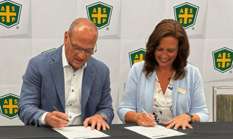 U.S Scaffolding Industry Leaders Sign Safety Pact