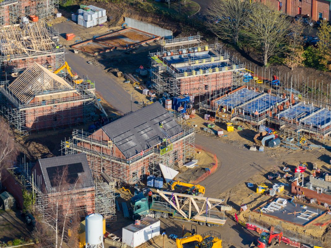 A Stoke inquest has heard that experienced scaffolder Carl Williams died nine months after a fall at a Bloor Homes site in February 2023.